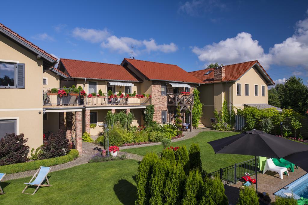 Villa Mare Apartamenty Grzybowo  Bagian luar foto